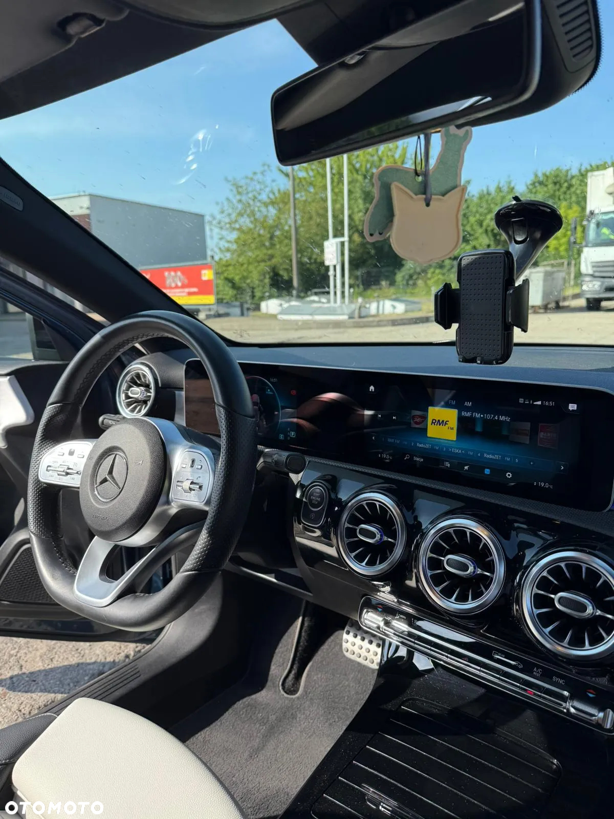 Mercedes-Benz Klasa A 180 AMG Line 7G-DCT - 11