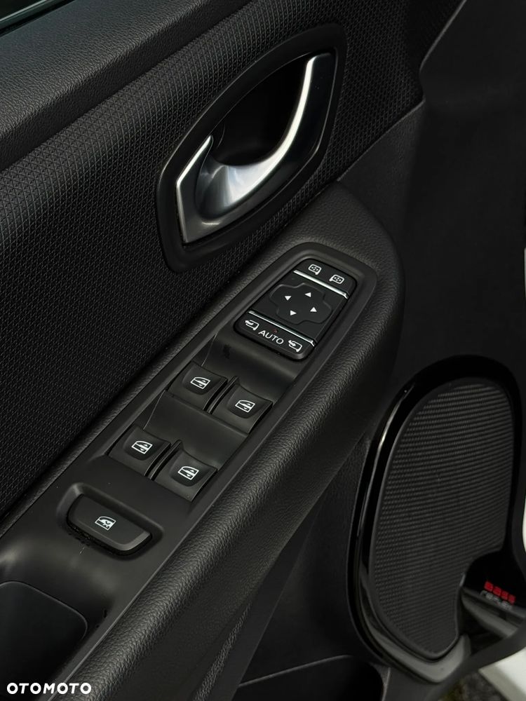Renault Clio - 27