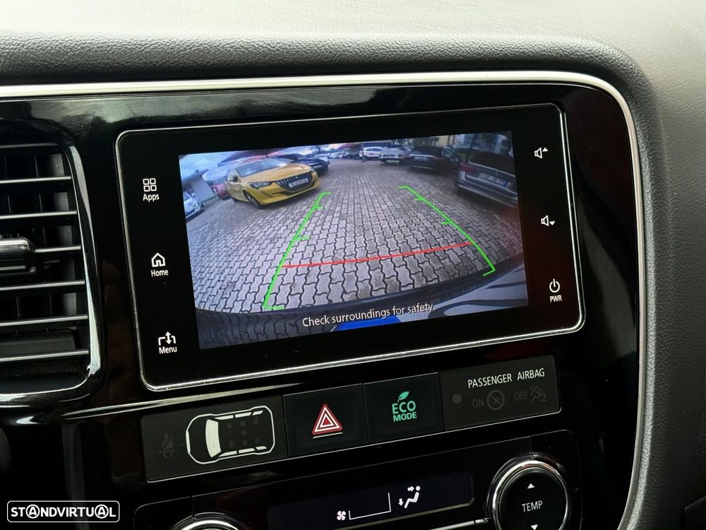 Mitsubishi Outlander 2.2 DI-D Intense - 17