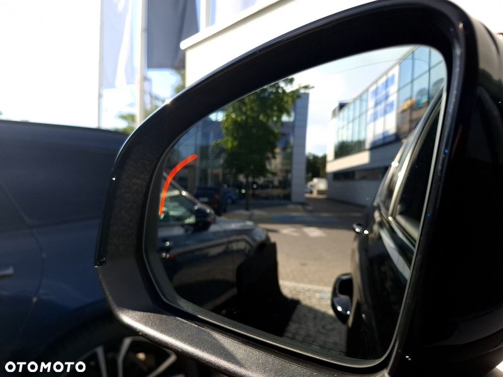Volvo XC 40 - 36