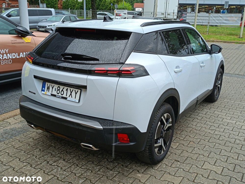 Peugeot 2008 1.2 PureTech Allure S&S EAT8 - 6