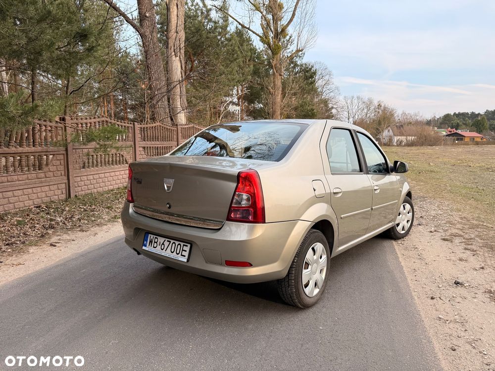 Dacia Logan 1.6 Laureate - 2
