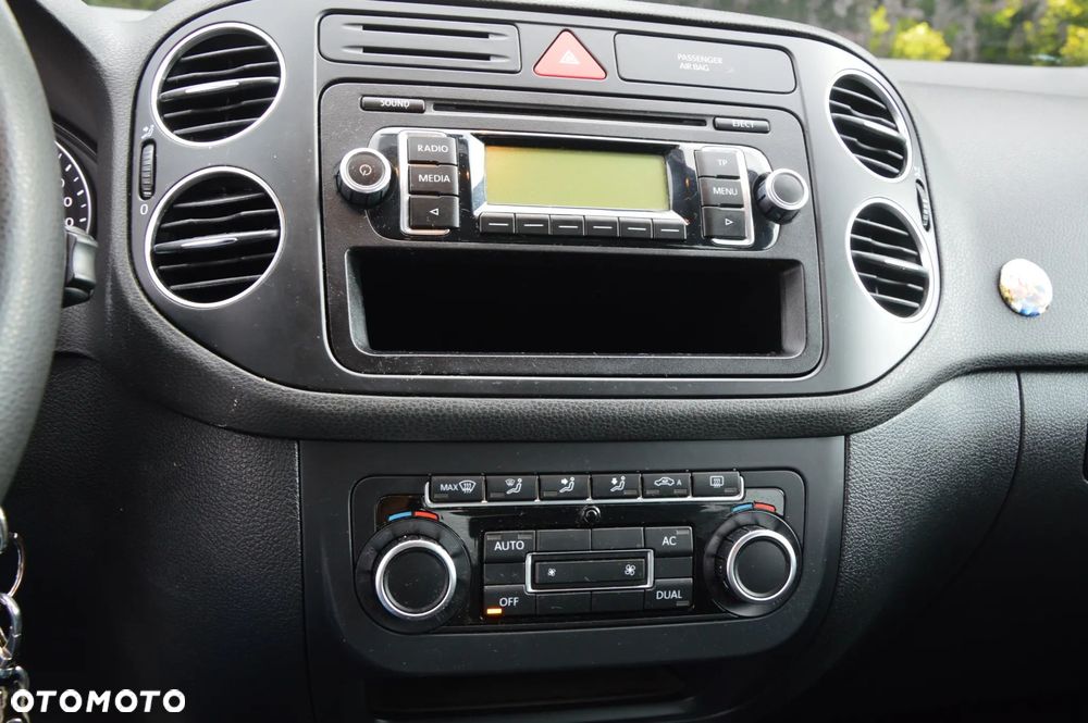Volkswagen Golf Plus 2.0 TDI Comfortline - 9