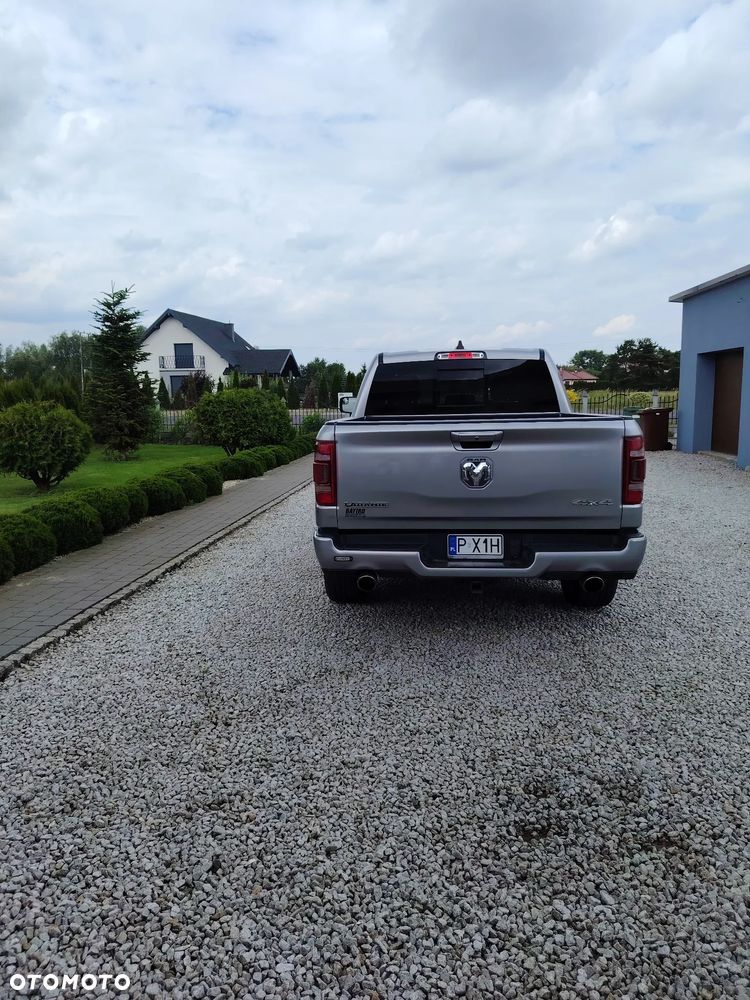 RAM 1500 5.7 Crew Cab Laramie - 14