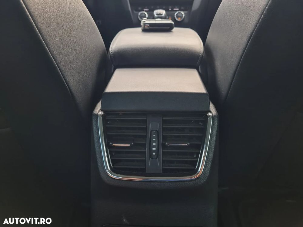 Skoda Octavia 2.0 TDI Sport Edition - 36