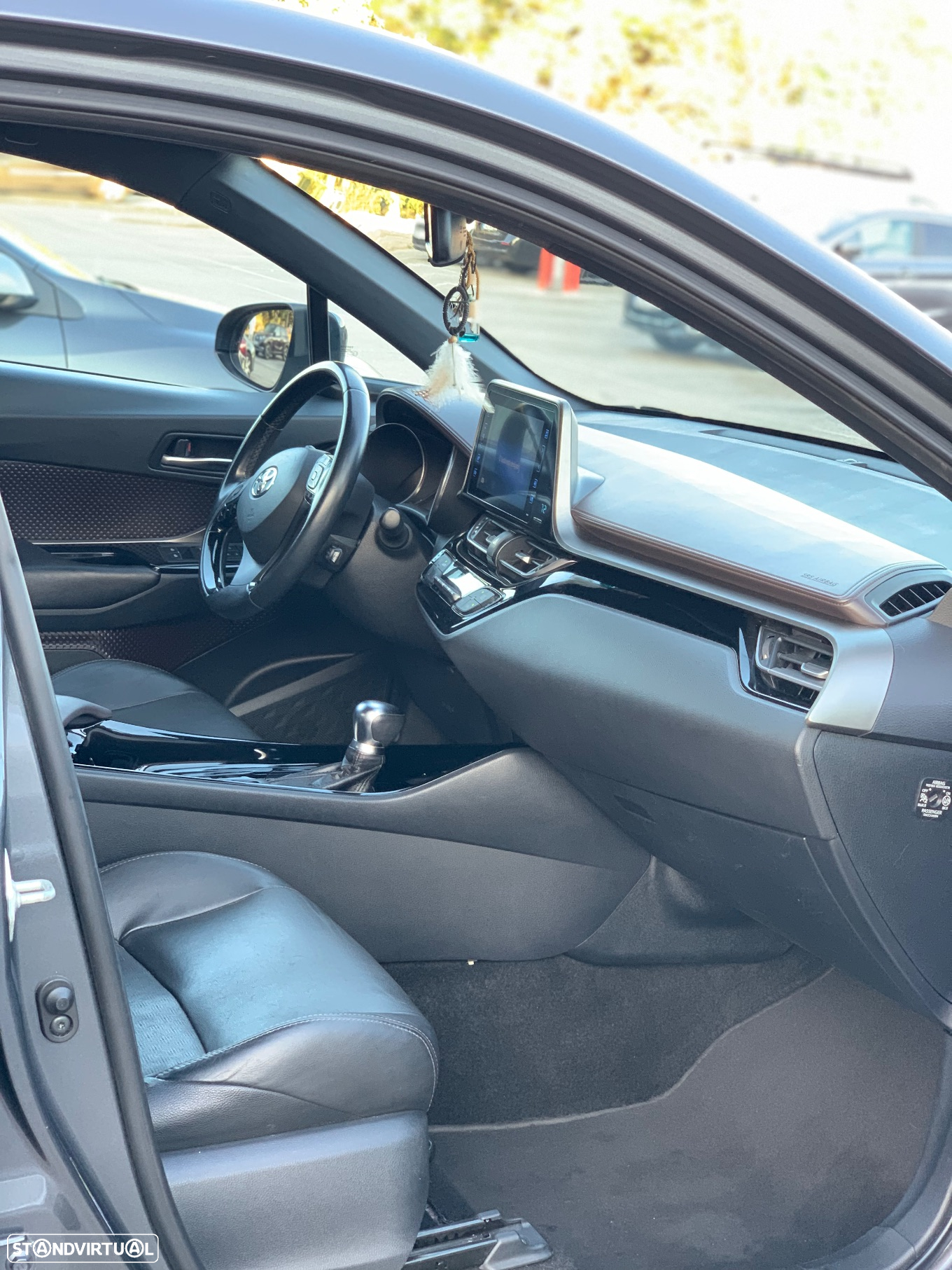 Toyota C-HR 1.8 HSD Exclusive+P.Luxury - 15