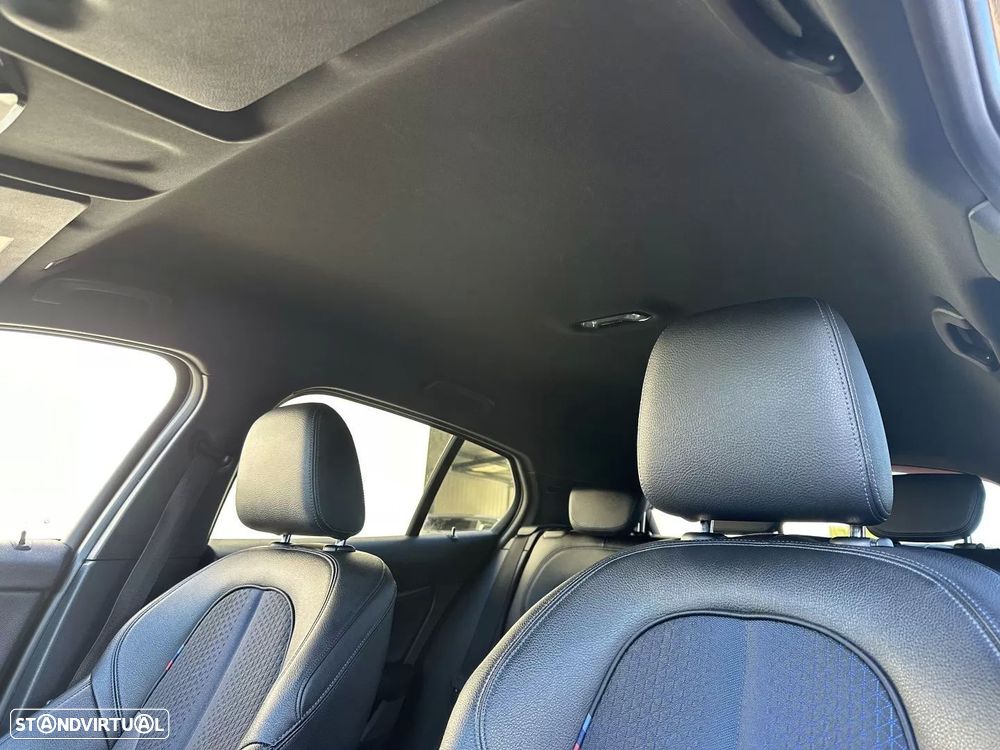 BMW 116 d Pack Desportivo M Auto - 31