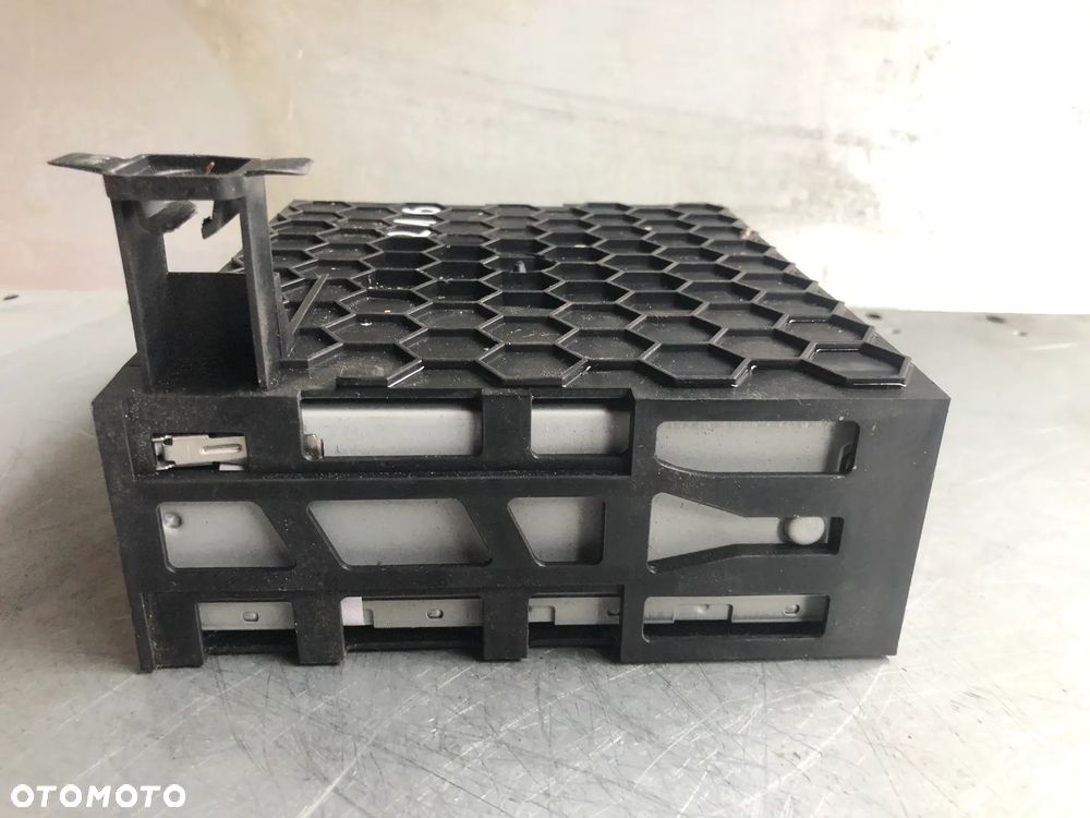 R15. Moduł Tuner Radia 4G0035061N Audi A8 D4 A4 B8 A5 8T Q5 8R VW Touareg II - Gwarancja Wysyłka - 7