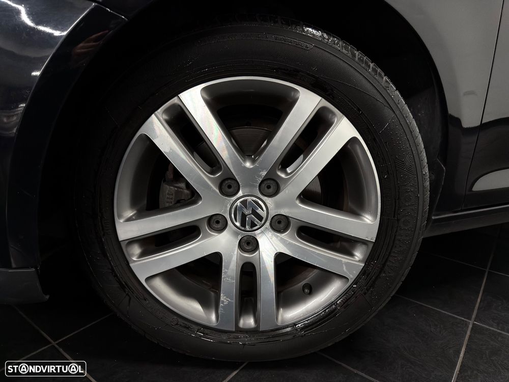 VW Golf Variant 1.9 TDi DPF Sportline BlueMotion - 20