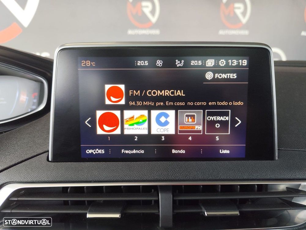 Peugeot 3008 1.6 BlueHDi GT Line Grip Control EAT6 - 22