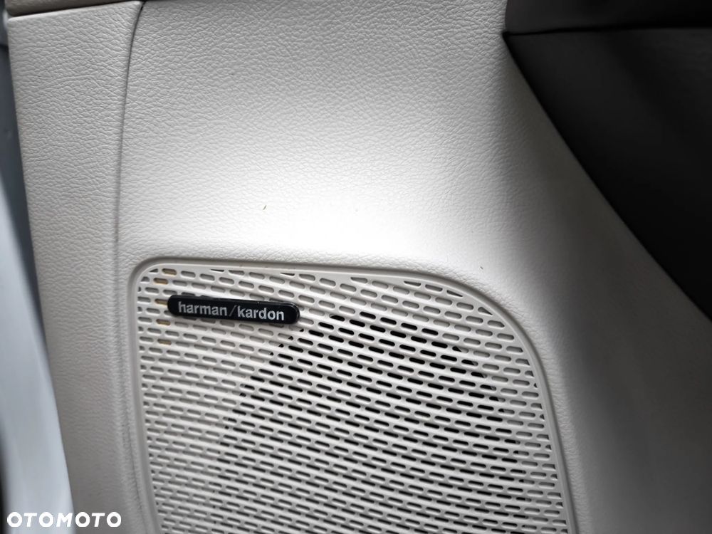 Chrysler Pacifica - 19