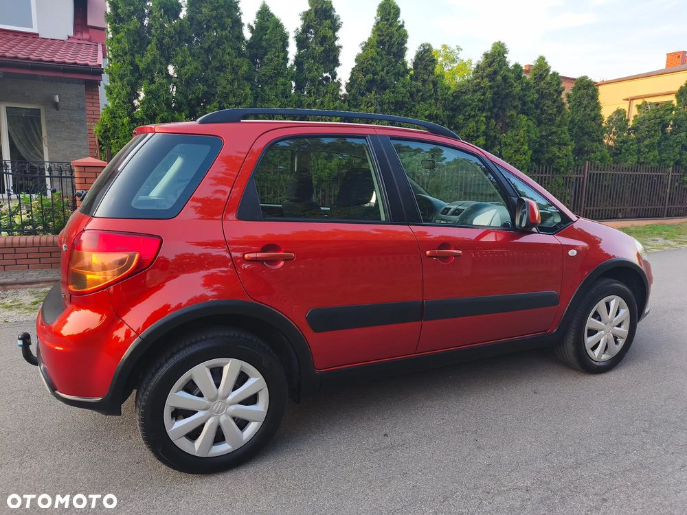 Suzuki SX4 1.6 VVT 4x4 Club - 7