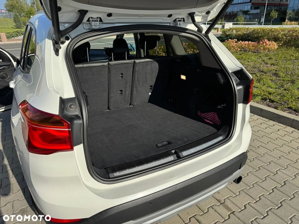BMW X1 xDrive20i xLine - 26