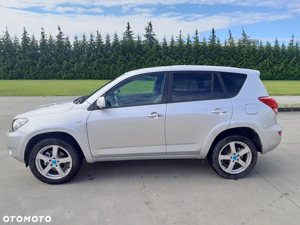 Toyota RAV4 2.2 D-CAT 4x4 Executive - 2