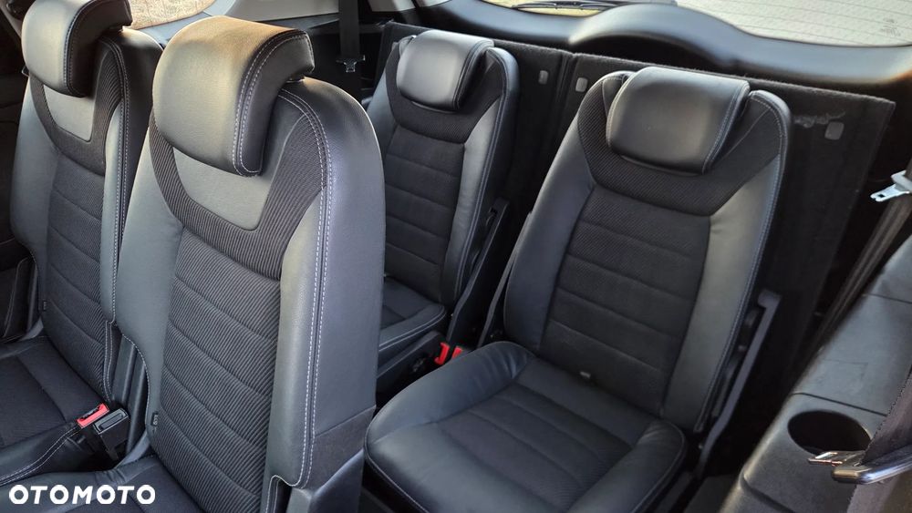 Ford S-Max 2.0 TDCi DPF Titanium X - 21