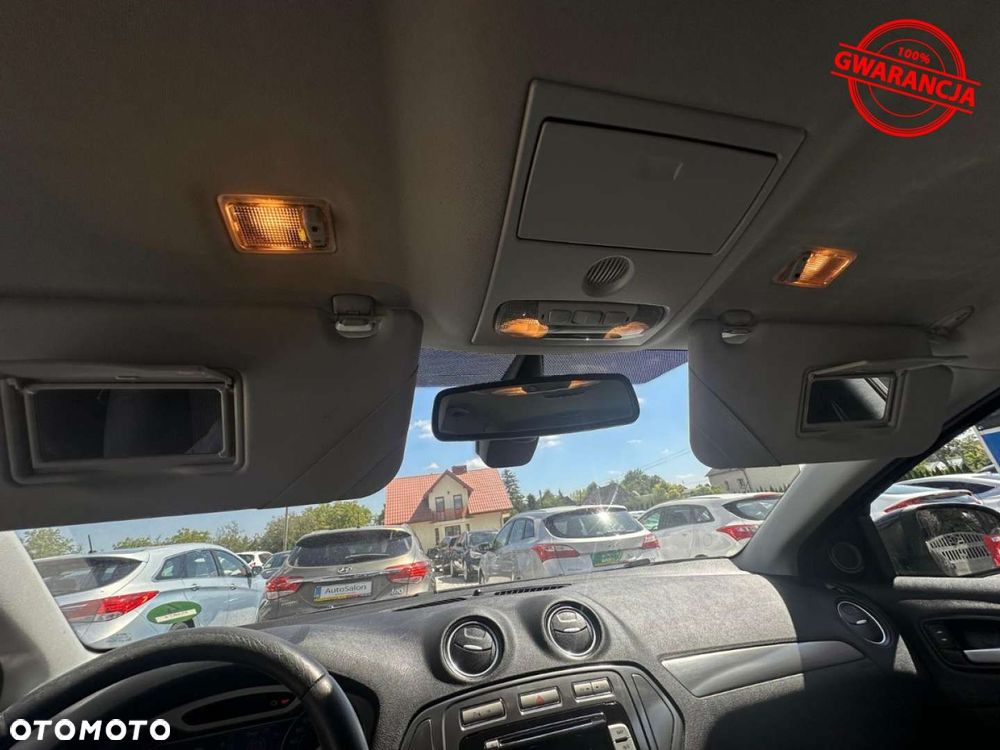 Ford Mondeo 2.0 Platinium X Plus (Titanium) - 24