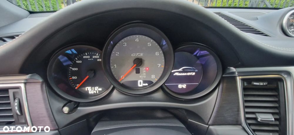 Porsche Macan GTS PDK - 19