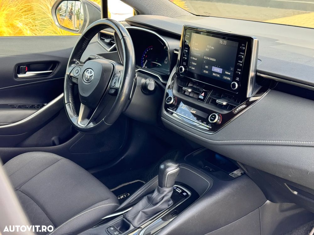 Toyota Corolla 2.0 Teamplayer - 21