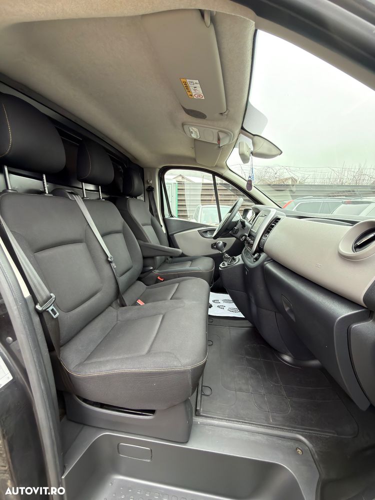 Renault Trafic ENERGY Combi Expression - 8