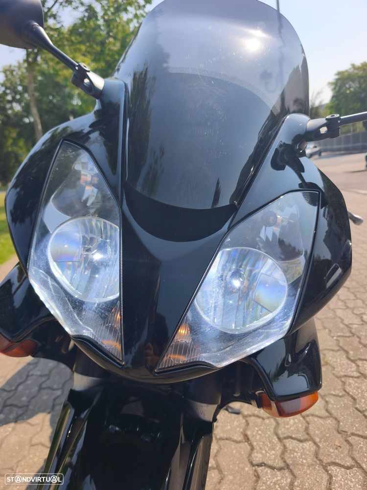 Honda VFR 800 vtec - 17
