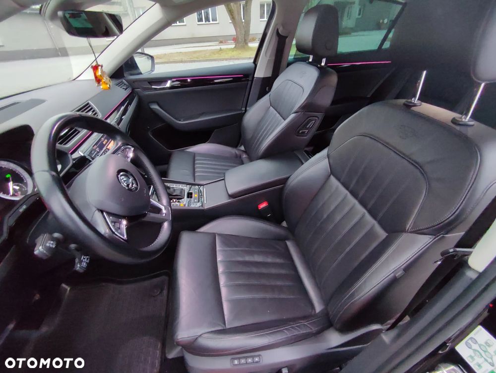 Skoda Superb 2.0 TDI L&K DSG - 10