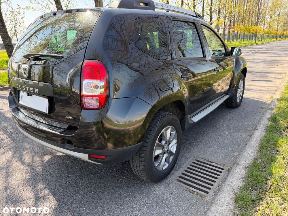 Dacia Duster 1.6 SCe S&S - 11