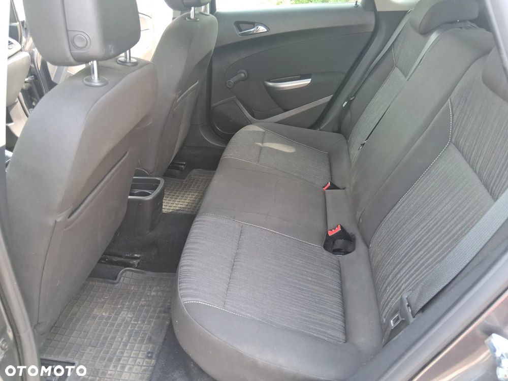 Opel Astra 1.7 CDTI - 7