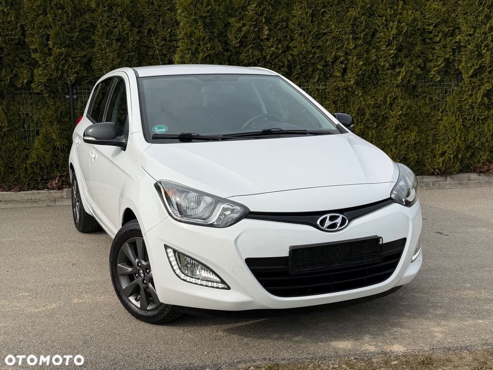 Hyundai i20 1.2 Fifa World Cup Edition - 25