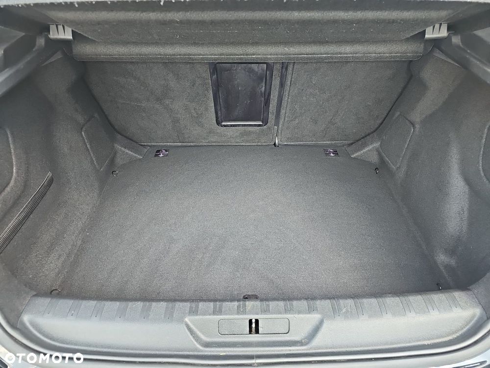 Peugeot 308 - 28