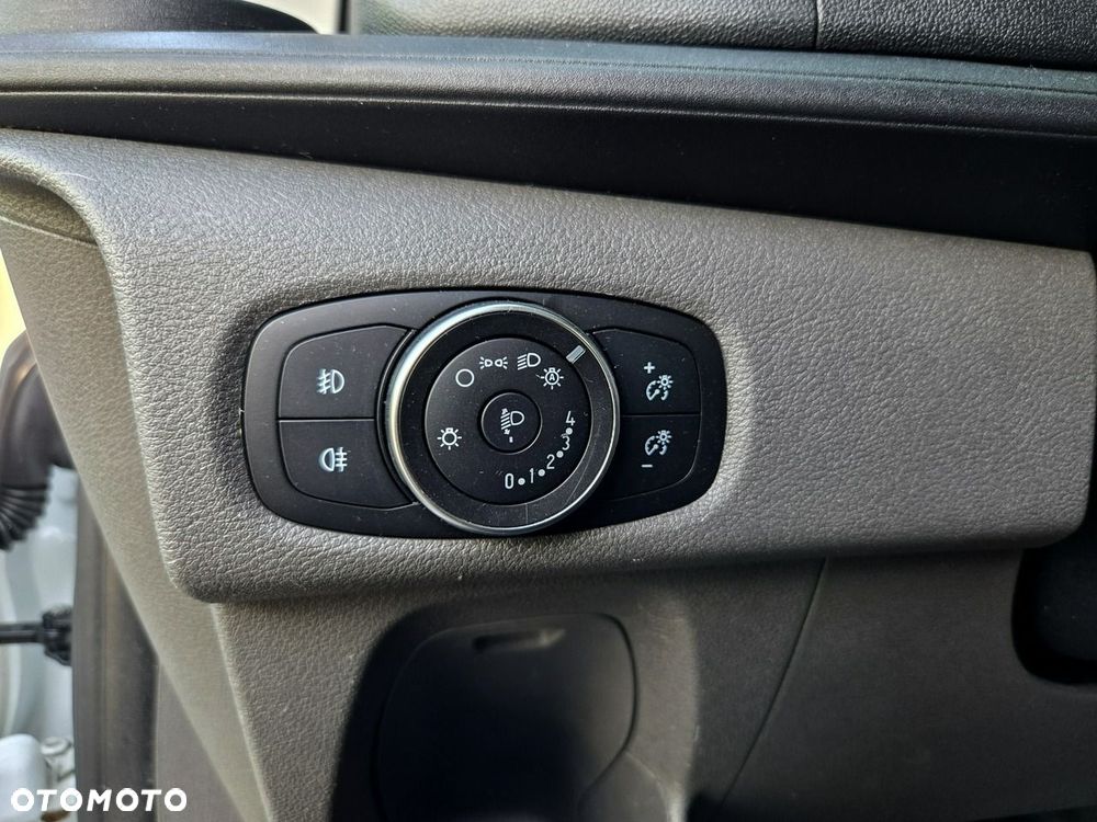 Ford Transit Custom - 14
