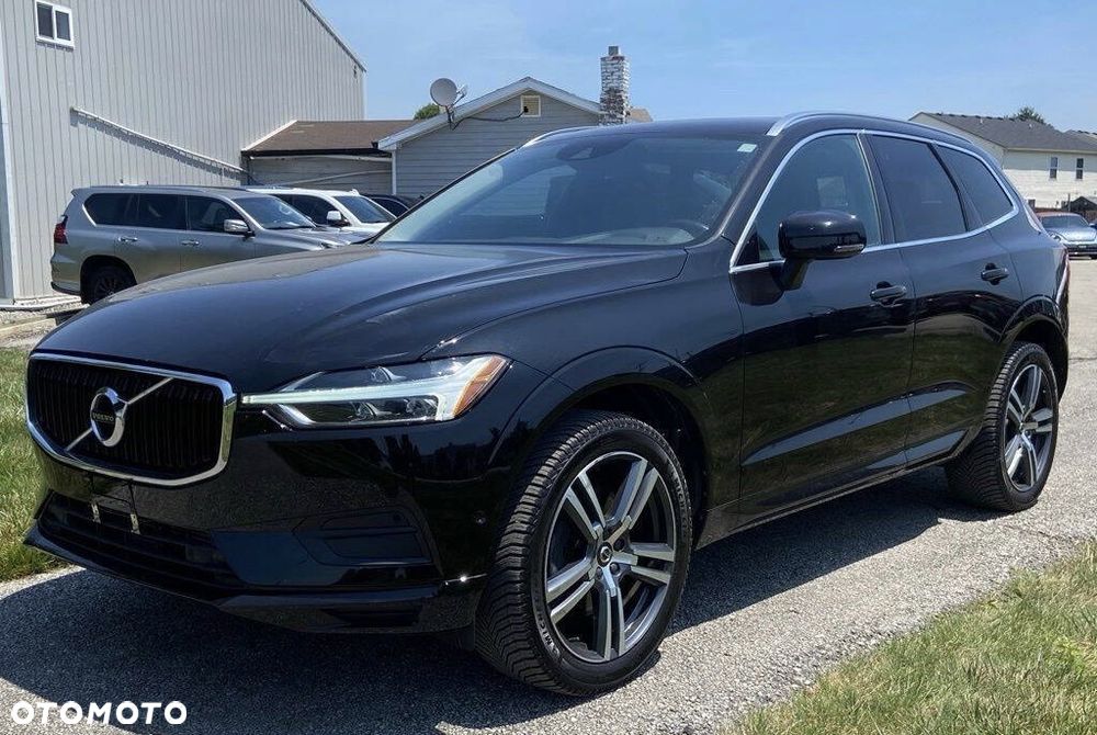 Volvo XC 60 T6 AWD Momentum - 1
