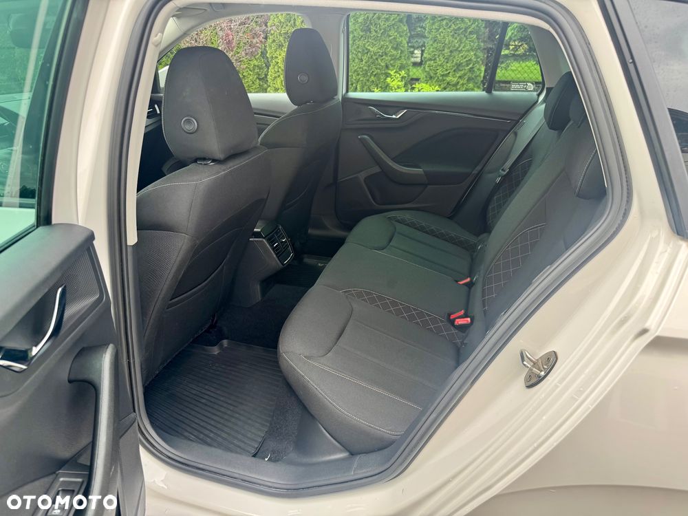 Skoda Scala 1.0 TSI Ambition - 24