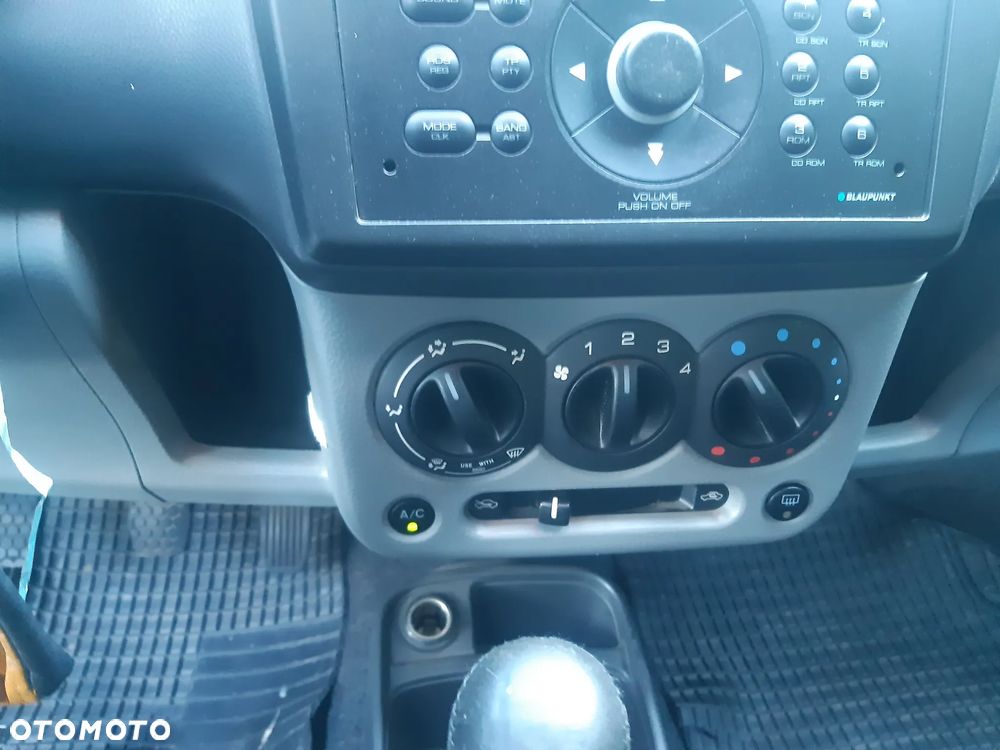 Suzuki Ignis - 10
