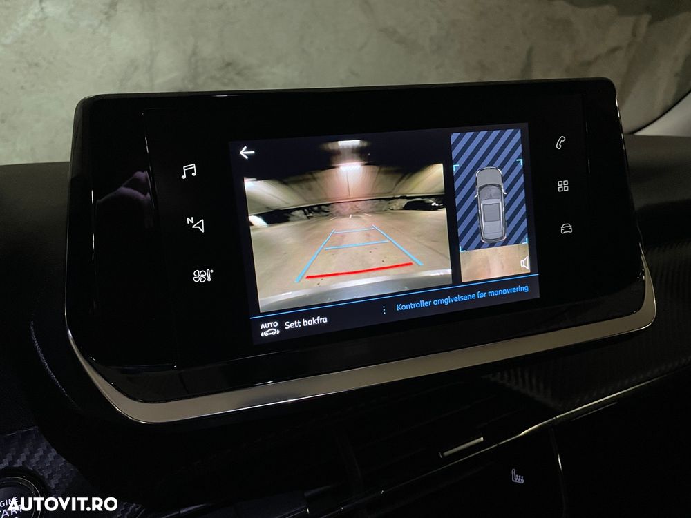 Peugeot 2008 1.5 BlueHDI STT EAT8 Allure - 21