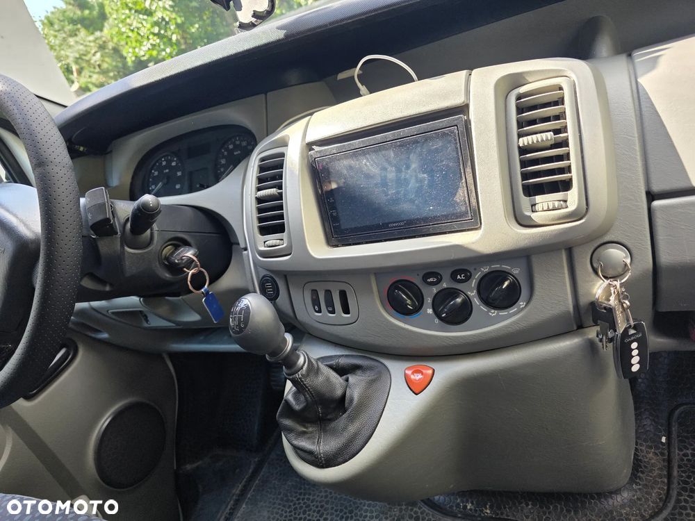 Renault Trafic 2008 photo 4