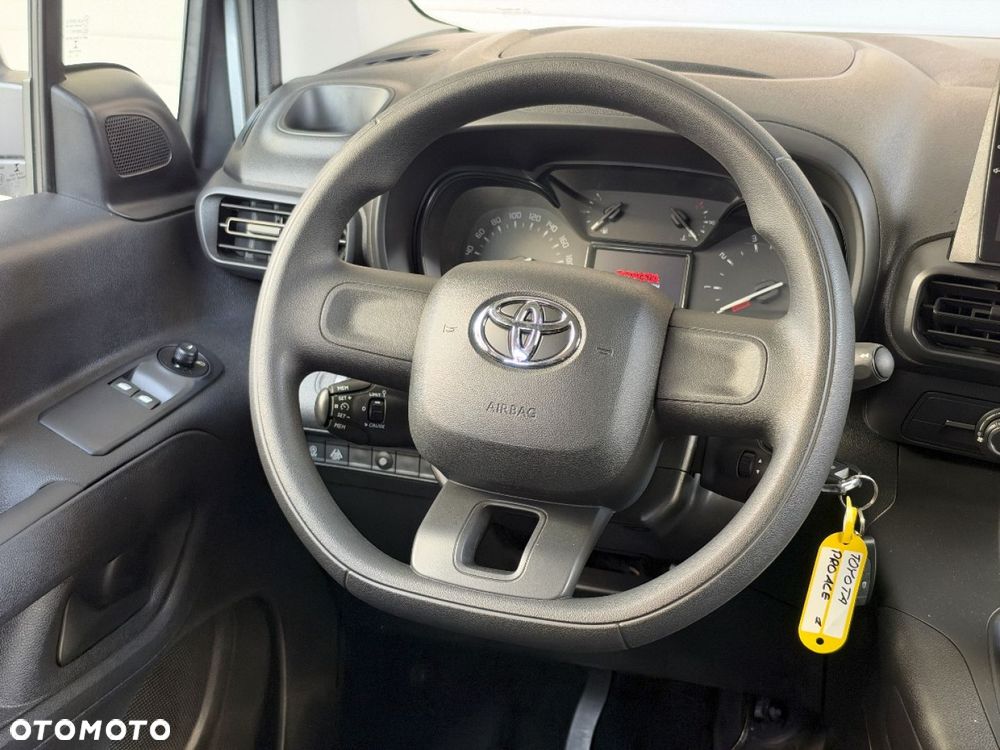 Toyota Proace City Verso 1.5 D-4D Business - 28