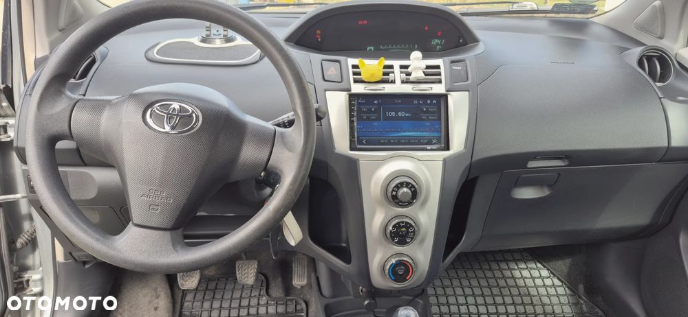 Toyota Yaris 1.3 VVT-i Luna - 14