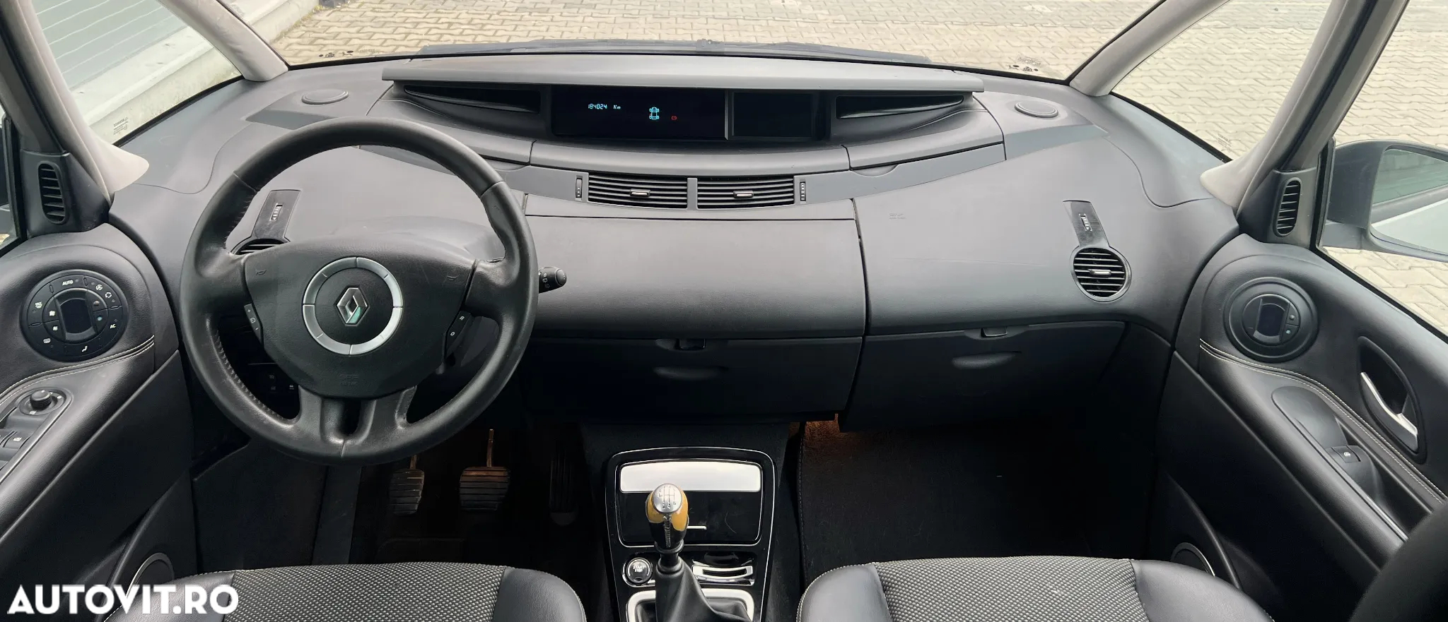 Renault Espace 2.0 dCi Expression - 10
