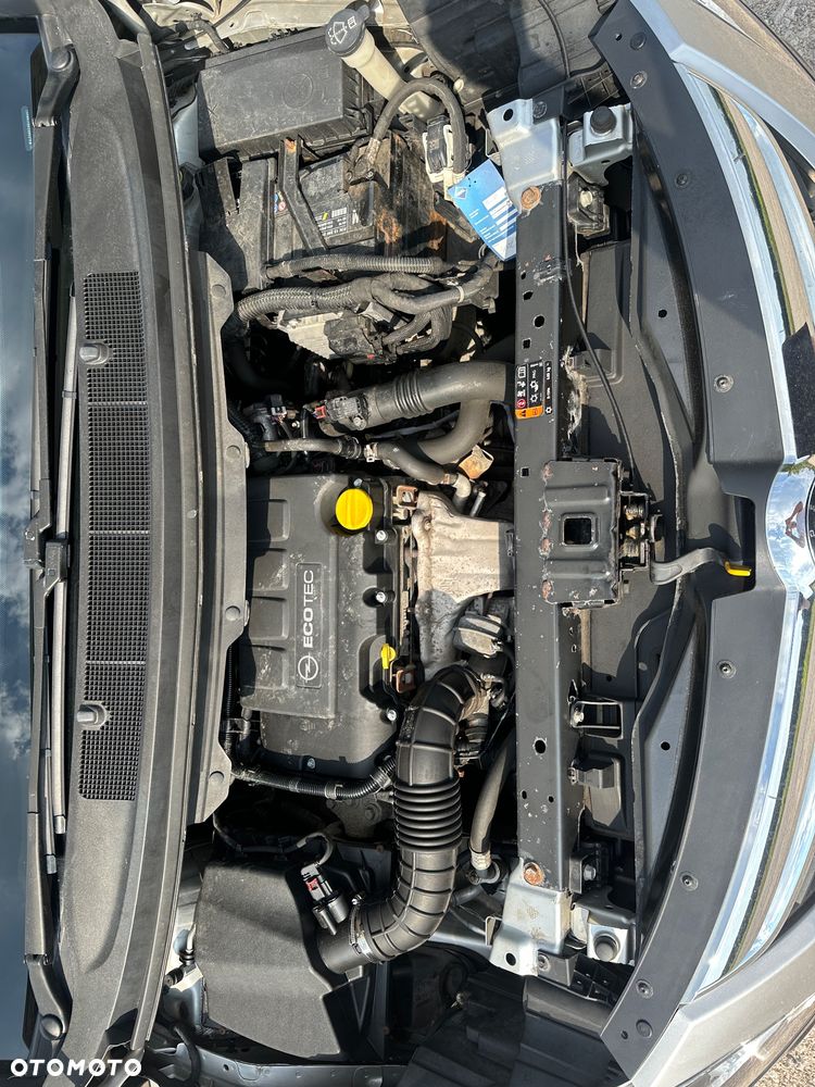 Opel Zafira - 13