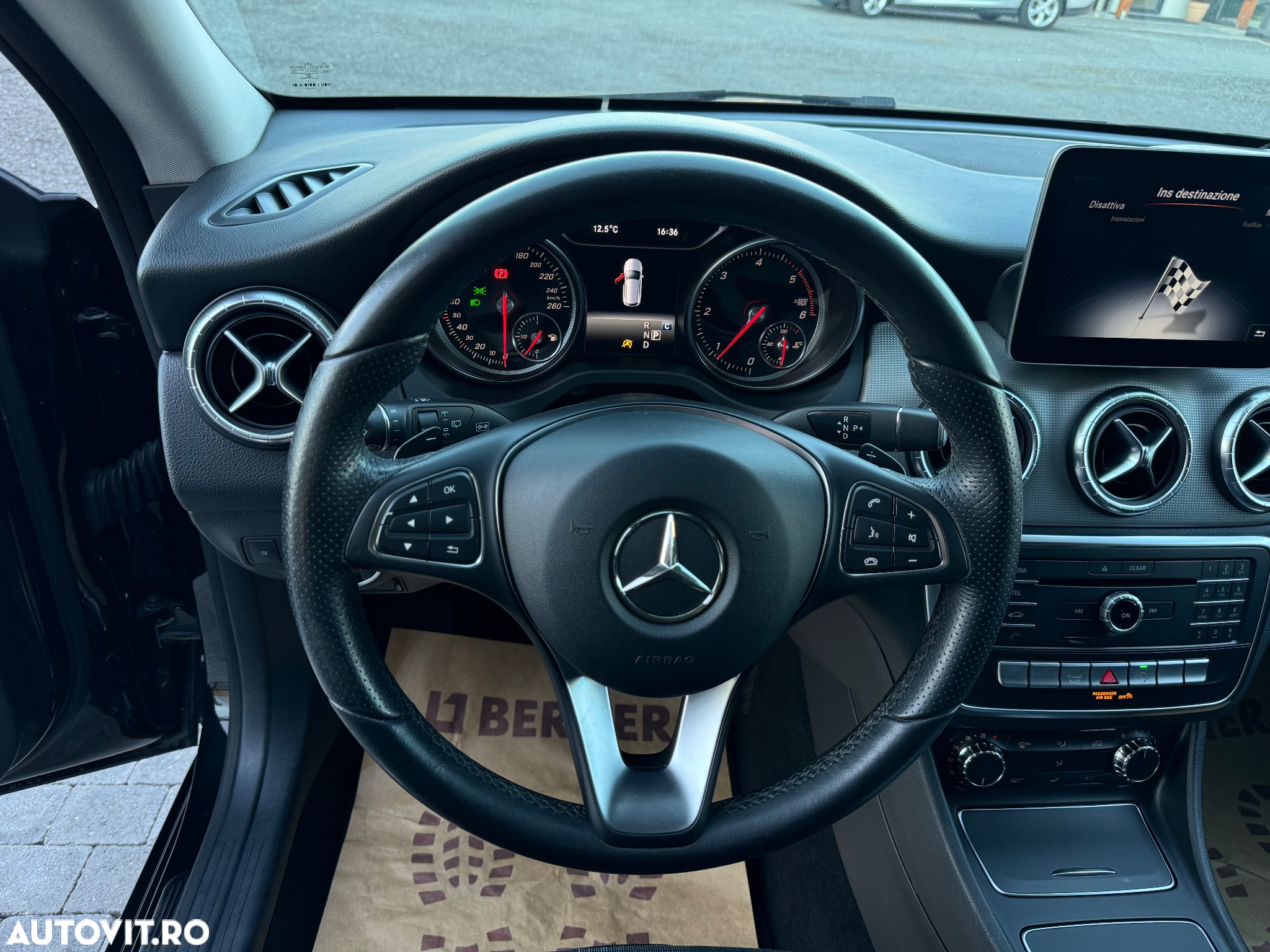 Mercedes-Benz CLA Shooting Brake 200 (CDI) d 4Matic 7G-DCT - 22