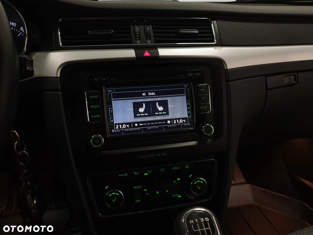Skoda Superb 2.0 TDI Platinum - 14