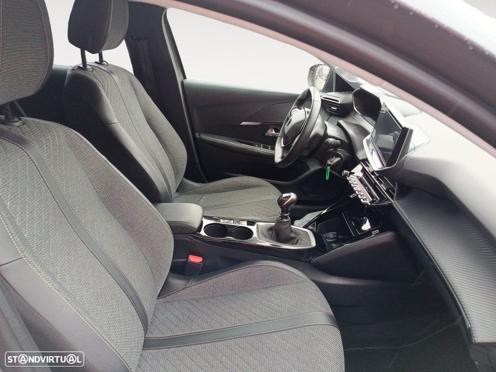 Peugeot 208 1.2 PureTech Allure - 15