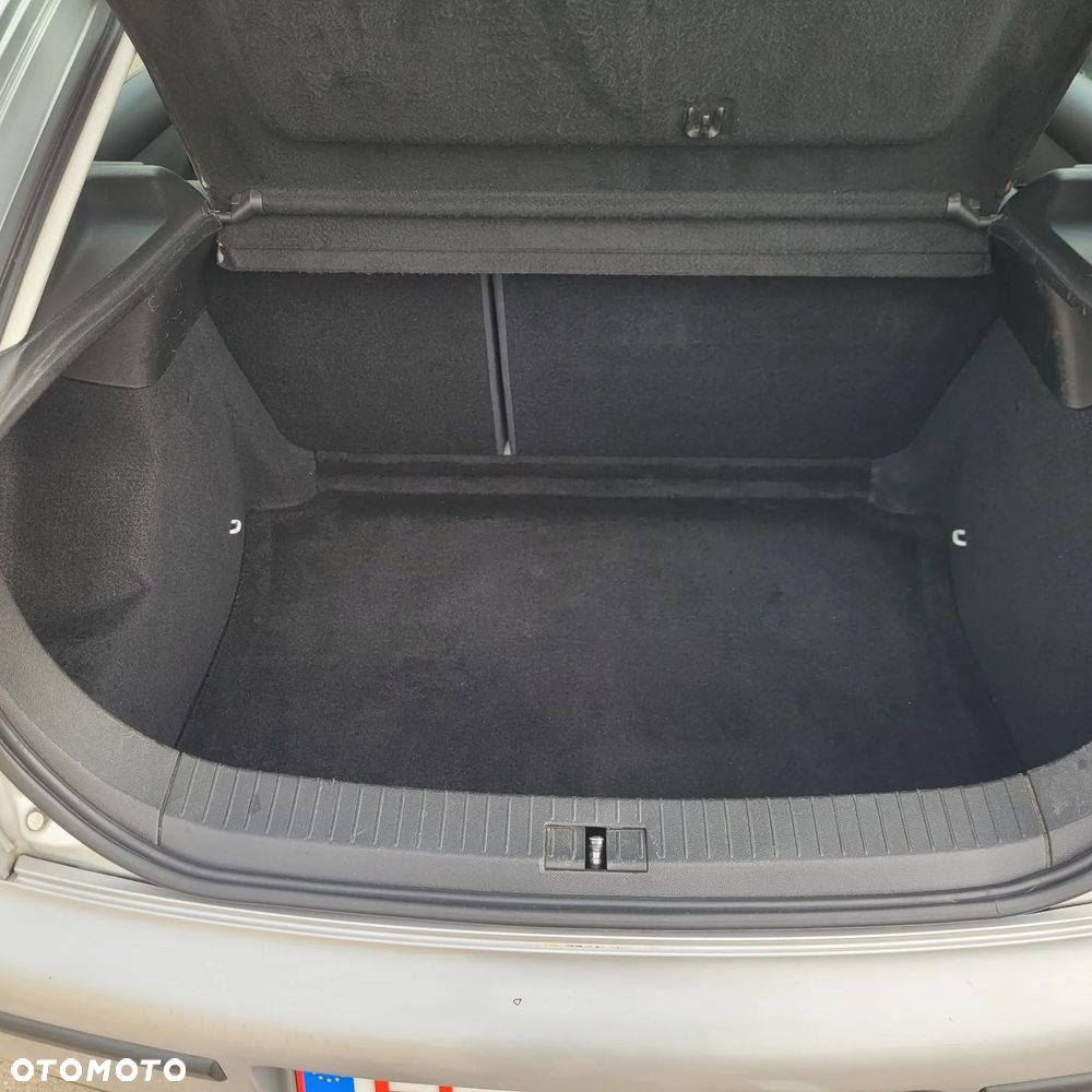 Seat Leon 1.6 Signo - 23