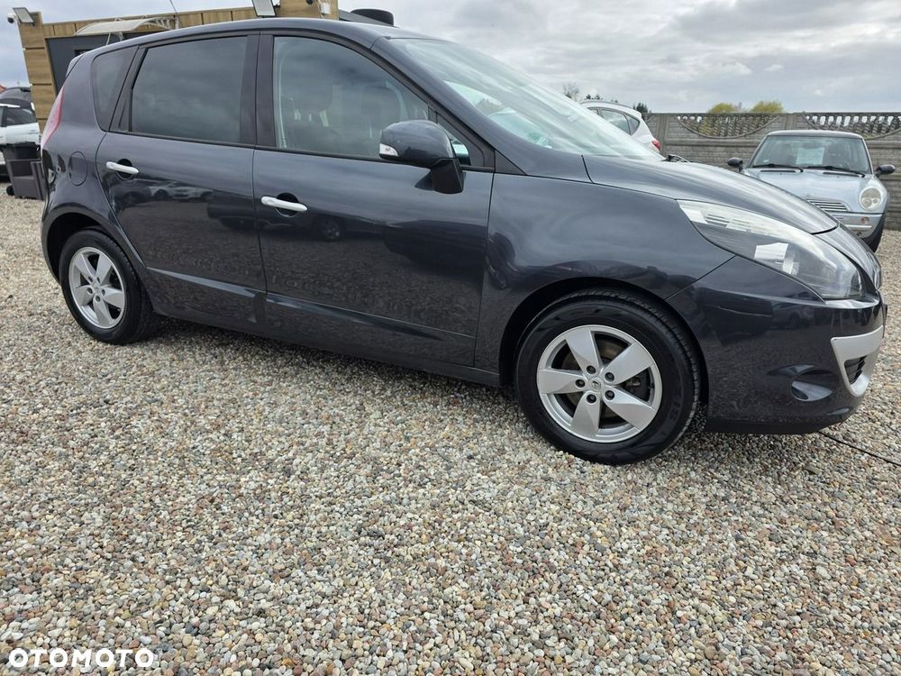 Renault Scenic dCi 110 LIMITED - 16