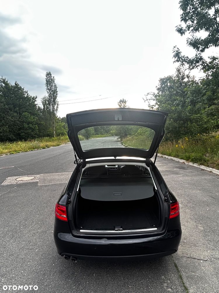 Audi A4 Avant 2.0 TDI Quattro - 38