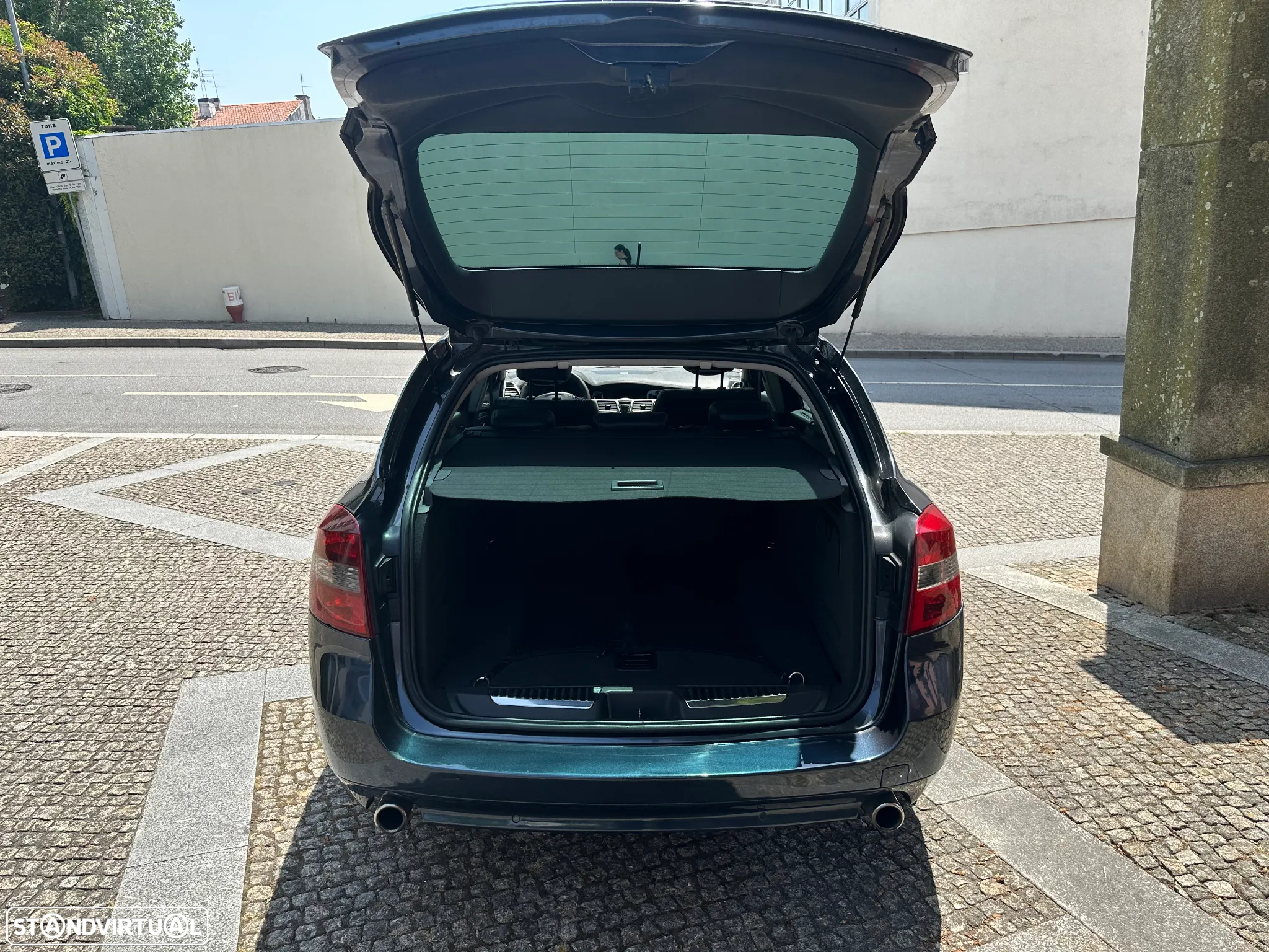 Renault Laguna Break 2.0 dCi Initiale - 17