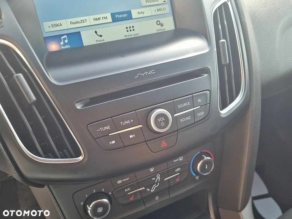Ford Focus 1.5 EcoBlue Start-Stopp-System ST-LINE - 18