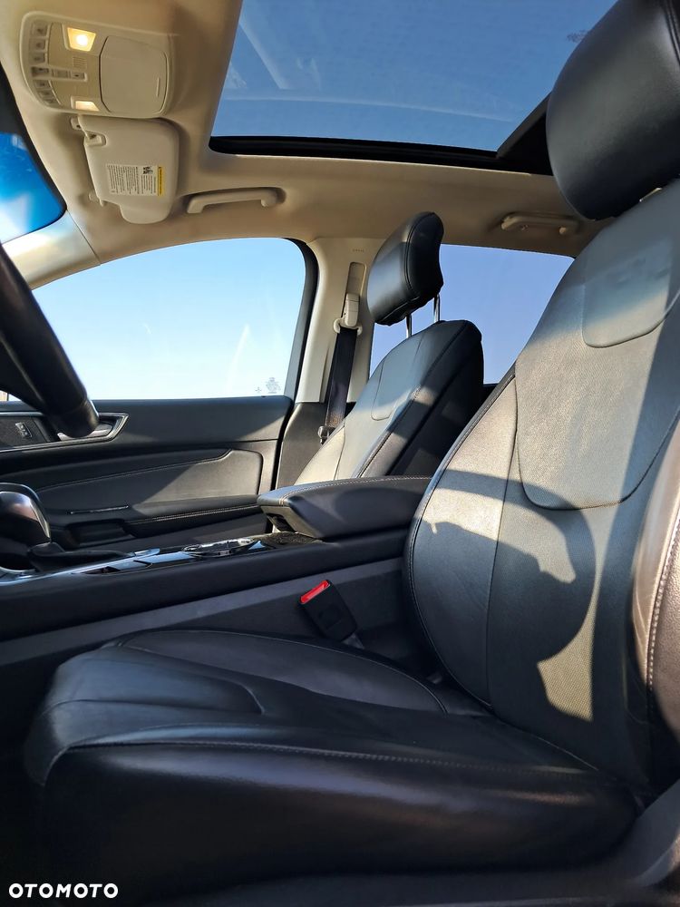 Ford Edge - 6