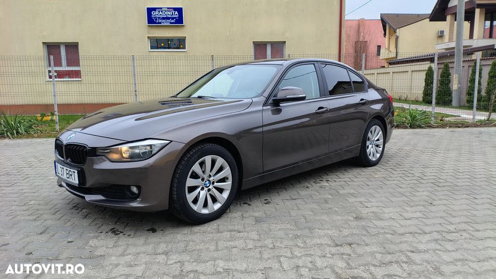 BMW Seria 3 316d Modern Line - 10