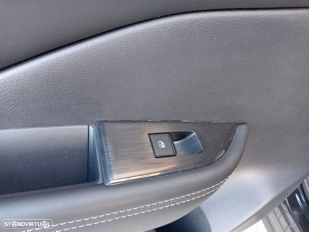 Nissan Qashqai 1.3 DIG-T N-Connecta LED - 10